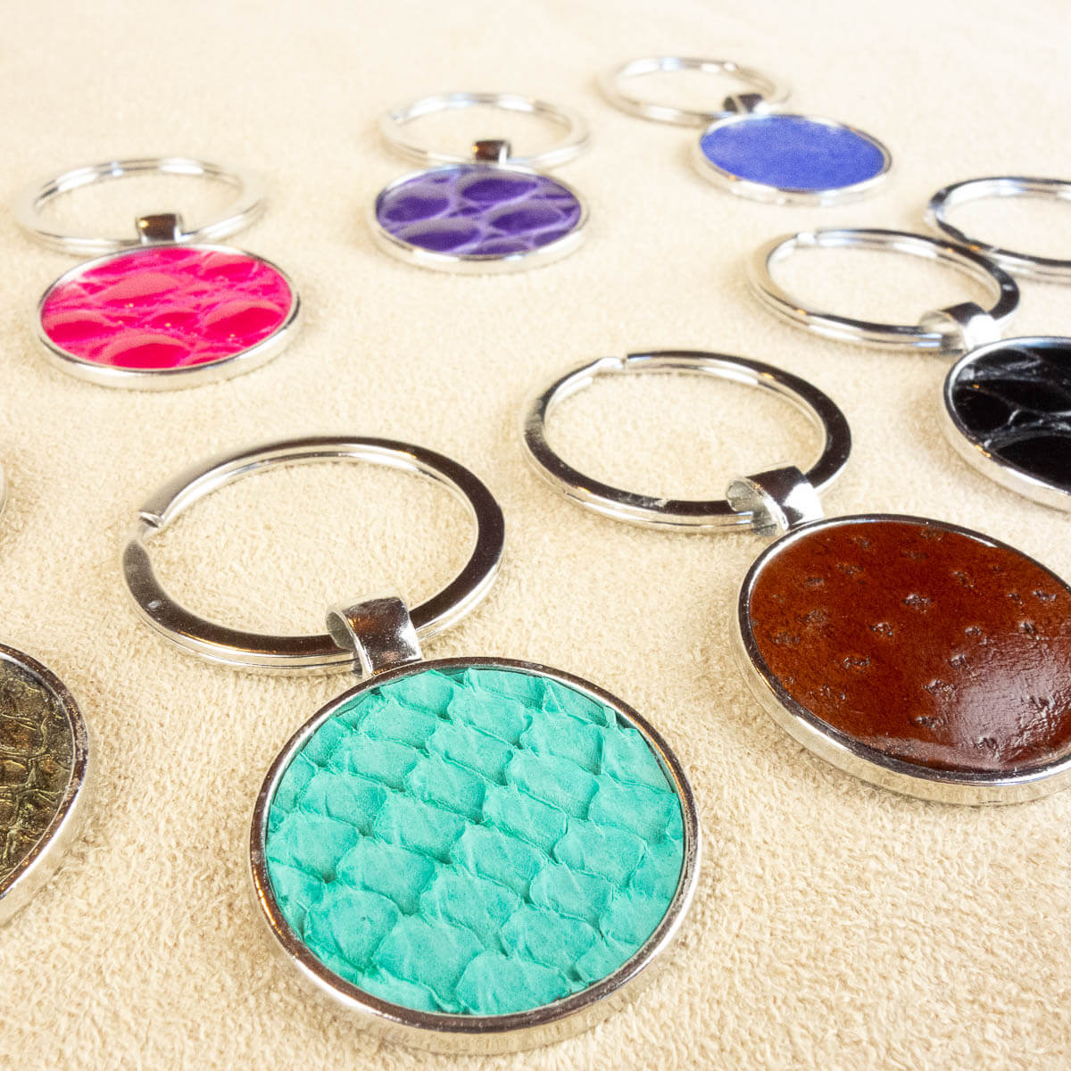 porte clés en cuir exotique