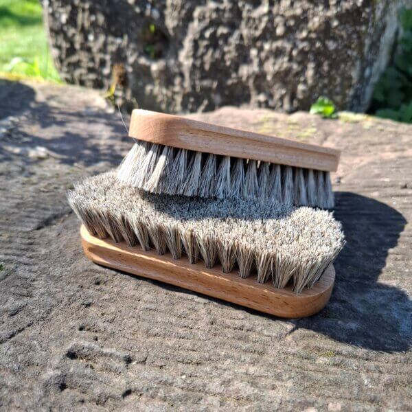 brosse à reluire petit modèle