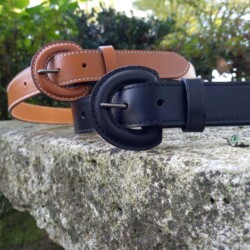 Le duo de ceintures en cuir